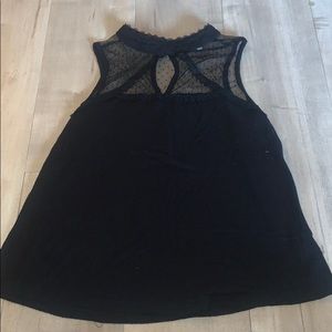 Black shirt